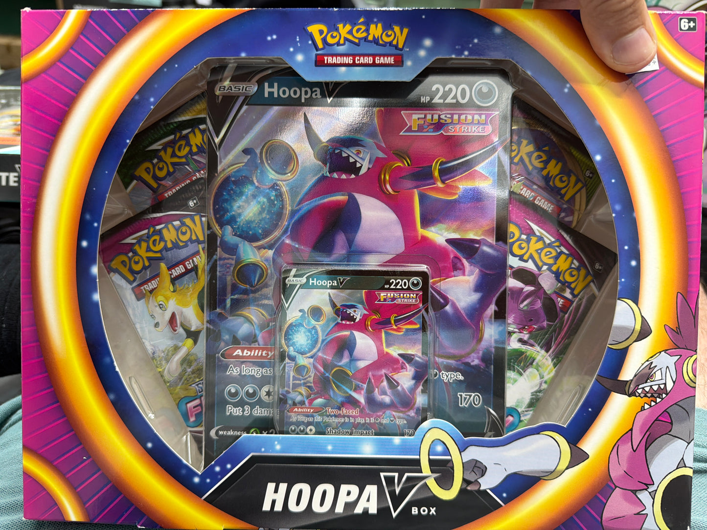 Pokemon Sword & Shield Fusion Strike Hoopa V Box