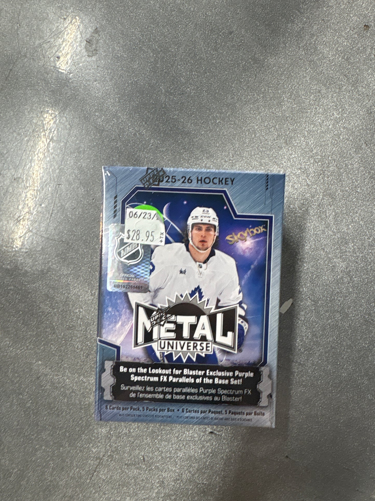 2025-26 Upper Deck Metal Universe Blaster box
