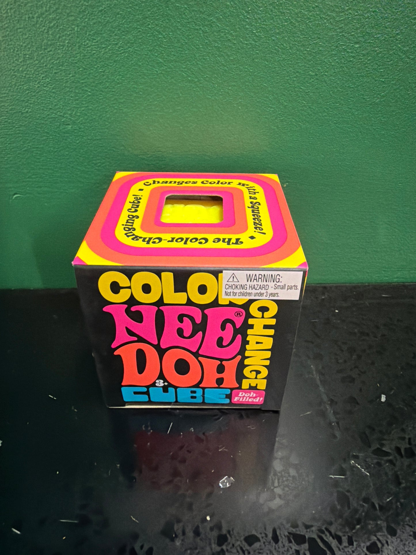 Needoh Color Change Cube