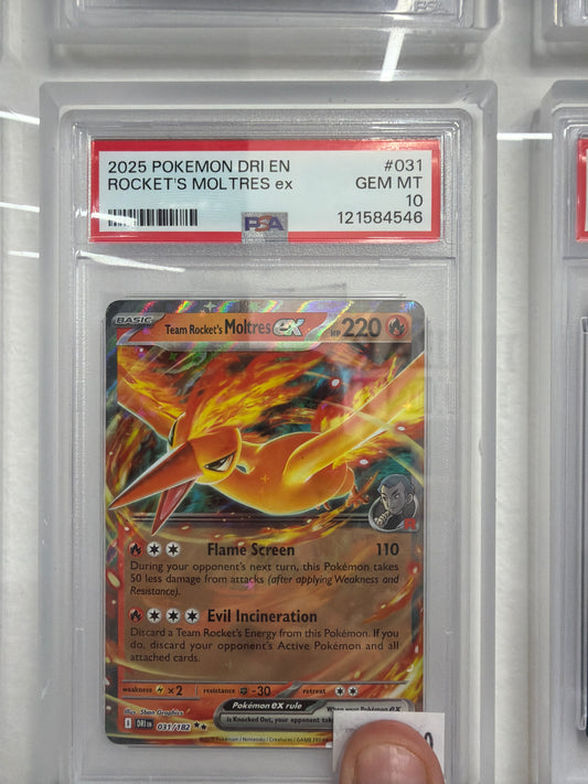 2025 POKEMON DRI EN ROCKETS MOLTRES EX #031 PSA MINT 10