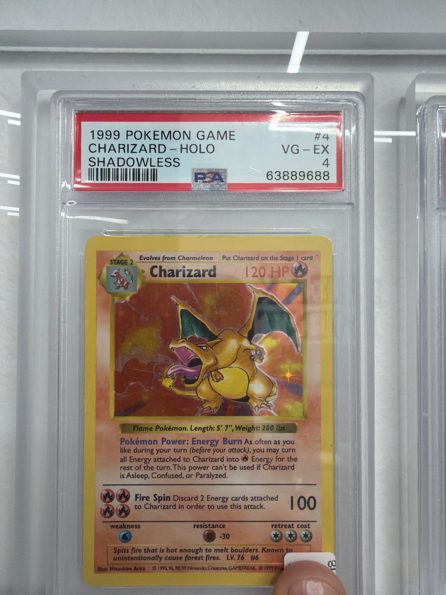 1999 POKEMON GAME CHARIZARD HOLO SHADOWLESS EX #4 PSA 4