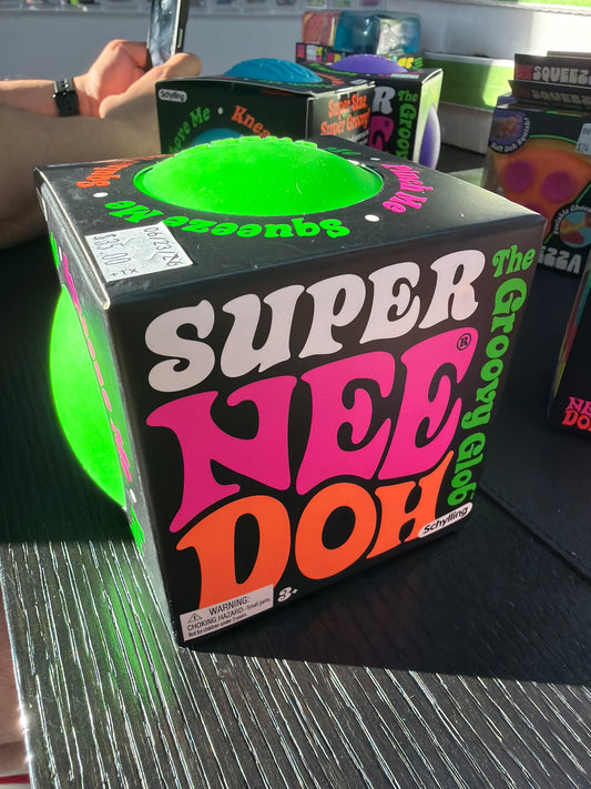 SUPER NEEDOH GROOVY GLOB