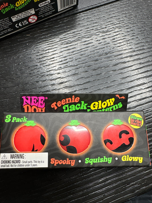 NEE DOH TEENIE JACK GLOW LANTERNS