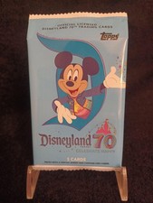 2025 TOPPS DISNEYLAND RESORT 70th Anniversary Factory Sealed Pack (5 Cards)